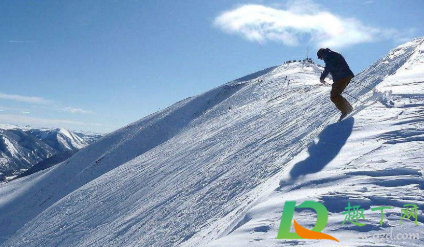 滑雪屁股痛了怎么办(滑雪摔疼了怎么办)