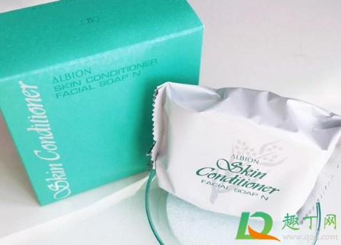 手工皂和洗面奶哪个早上用(早上用肥皂还是洗面奶)