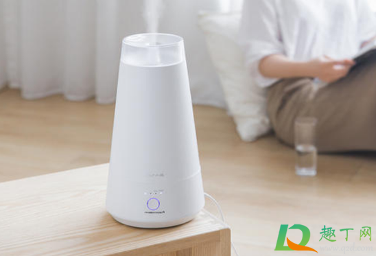 加湿器离人越近越好吗(加湿器靠近人好吗)