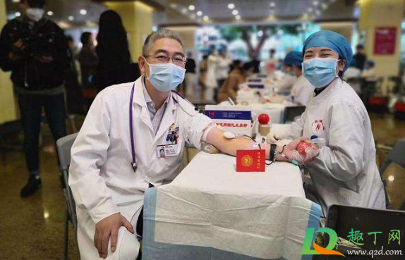 新冠感染者出院6个月内暂拒献血是真的吗(新冠治愈者暂拒献血)