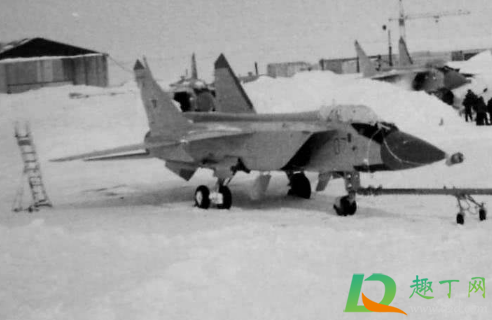 北京下暴雪飞机会取消吗(暴雪飞机能降落吗)