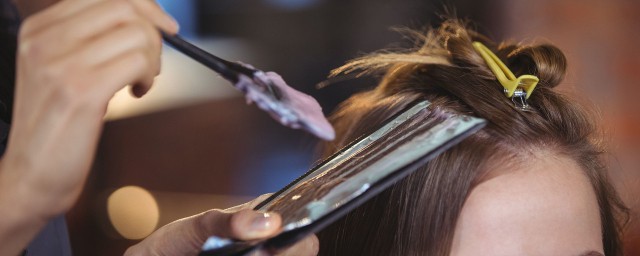 染发后要注意什么(染发之后要注意的事项)