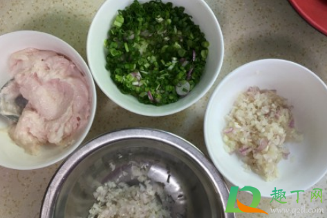 阿大葱油饼好吃吗(阿大葱油饼做法大揭秘) 阿大葱油饼好吃吗(阿大葱油饼做法大揭秘)