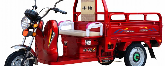 三轮电动车充不进去电怎么解决(三轮电动车充电不进是什么原因)