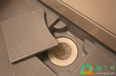 顶楼卫生间反味最严重吗(顶层楼房卫生间反味怎么处理)