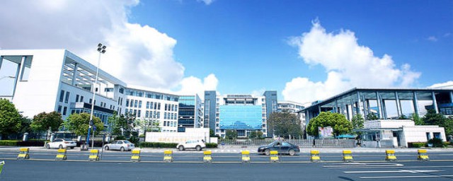 商学院大学为培养商务人才而专门设置的(商学院人员配置)