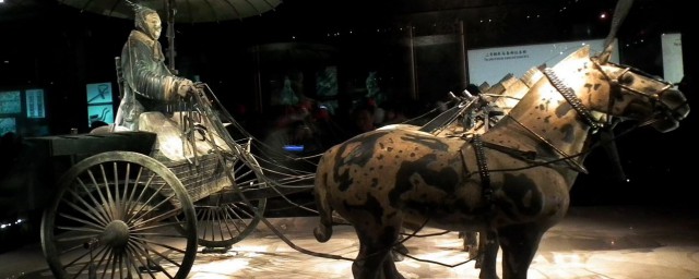 秦兵马俑被列为世界文化遗产的原因(秦始皇兵马俑被列为文化遗产的原因)