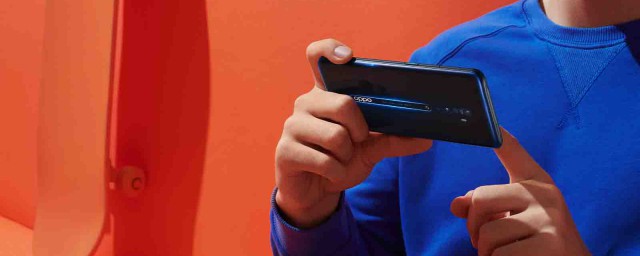 连续点击版本号即可激活开发者模式(连续点击版本号也打不开开发者选项)