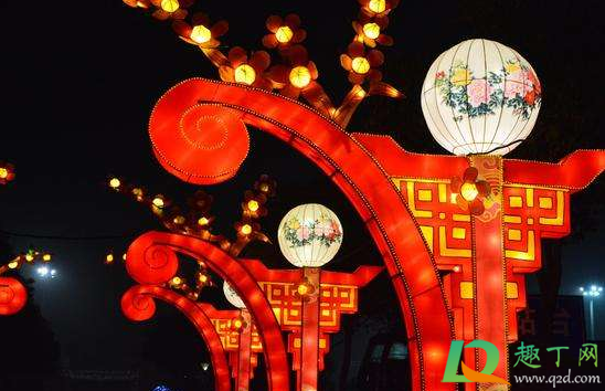 2021春节后第一个周末上班吗(2021春节前一周周末上班吗)