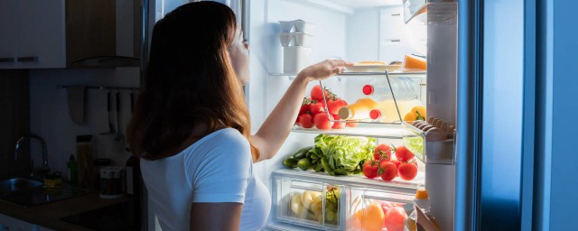 冰箱噪音是这样产生的(冰箱有噪音是正常的吗)