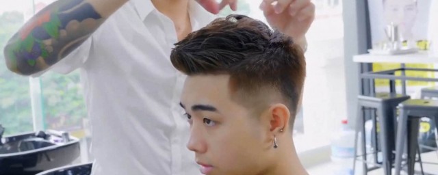 这些发型可以参考一下(帮我看一下我适合什么发型)