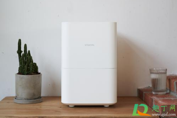 加湿器要对着空调出风口吗(加湿器对着空调可不可以)