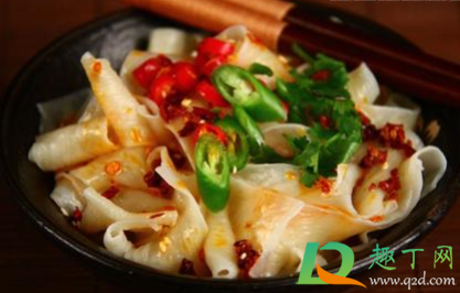 红油面皮的热量高吗(吃红油面皮会发胖吗) 红油面皮的热量高吗(吃红油面皮会发胖吗)