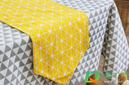 桌布买多大的合适(桌布要买比桌子大多少的好)