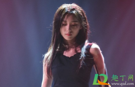 金莹玥和原图爹什么瓜