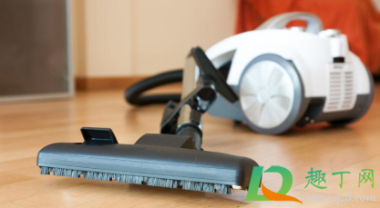 吸尘器光响不吸是怎么回事(吸尘器不响了怎么回事)