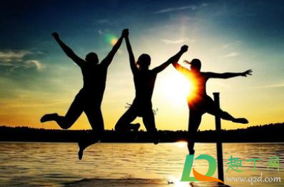 朋友之间的友谊说说发自拍的说说(和朋友自拍的说说句子) 朋友之间的友谊说说发自拍的说说(和朋友自拍的说说句子)