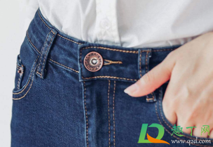 牛仔裤有弹性好还是没有弹性好(弹力牛仔裤好还是没弹性好)