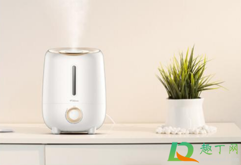 加湿器不能放在墙边上吗(加湿器会把墙弄湿吗)