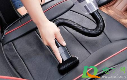 吸尘器臭味如何消除(吸尘器很臭怎么处理)