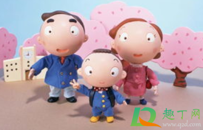 开心的句子说说心情幽默带图(很开心幽默的句子说说心情)