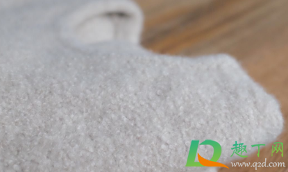 如何检测羊绒真假(羊绒衫怎么辨别真假)