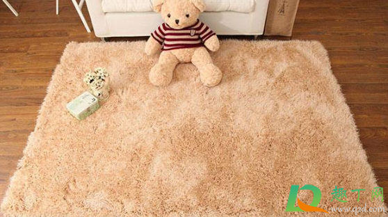 咖啡弄到地毯上能洗掉吗 咖啡弄到地毯上能洗掉吗