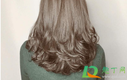 烫头后掉头发严重怎么办(烫头发后掉头发怎么办) 烫头后掉头发严重怎么办(烫头发后掉头发怎么办)