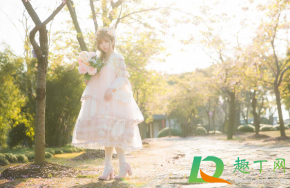 lo裙用什么洗衣粉(洗lo裙有什么要注意的吗)