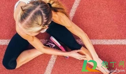 膝盖后的筋拉到了怎么办(膝盖有筋拉着)