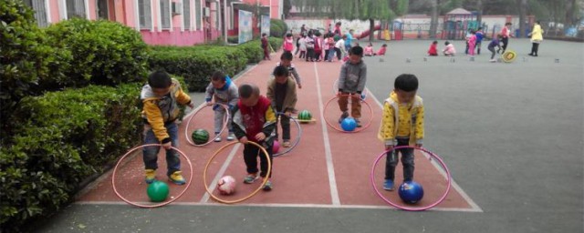 幼儿户外活动内容(幼儿户外活动内容与指导)