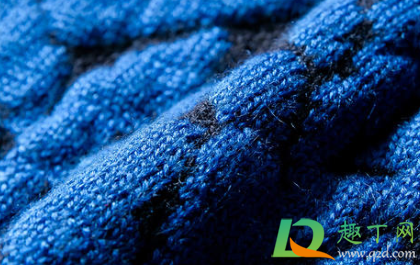 羊绒和羊毛哪个保暖效果好(羊绒和羊毛保暖效果差别很大吗)