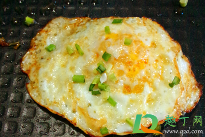 电饼铛不加热什么地方出了问题(电饼铛加热一会就不加热了是什么原因)