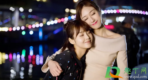 亲爱的设计师有吻戏吗(亲爱的设计师亲密片段)