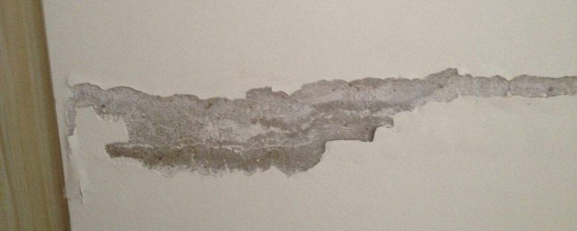 墙面起碱怎么改善(墙面上起碱怎么治彻底?)