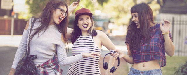 描写情绪愉悦的词语有这些(表现心情愉快的词语)