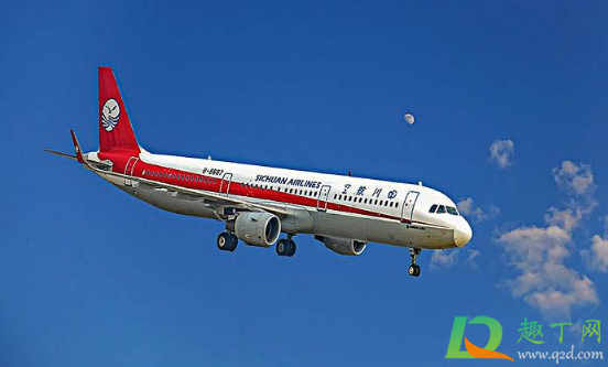 潜江境外输入患者坐的哪一班飞机哪一班动车