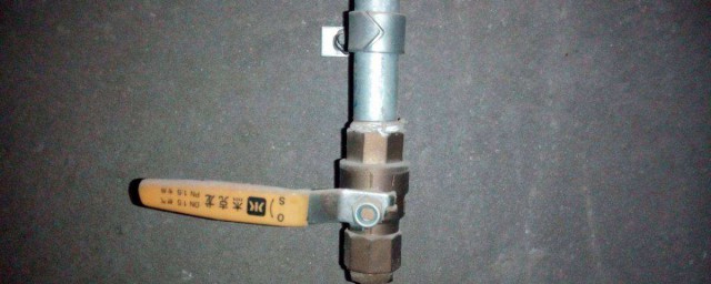 两种燃气表阀打开方式(燃气表阀怎么打开)