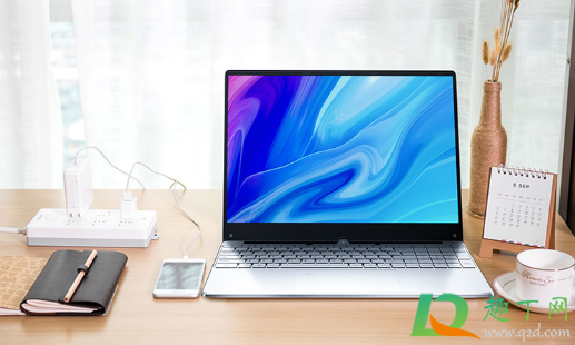 华为电脑充电头很烫是什么原因(华为电脑充电时充电器很烫什么原因)