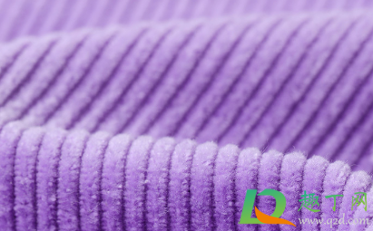 灯芯绒裤子褪色用什么洗(灯芯绒裤子好洗吗)