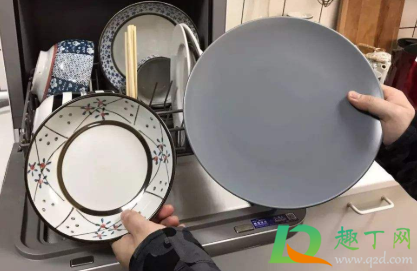 有涂层的锅能用洗碗机洗吗(洗碗机可以洗有涂层的锅吗)