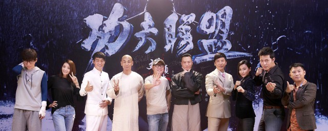 电影主要简述了什么故事(电影的故事是什么)