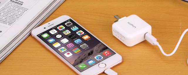 iPhone显示不在充电怎么办？(苹果ipad显示不在充电怎么办)