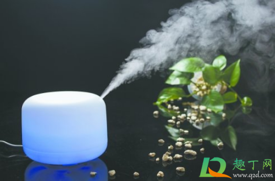 加湿器是加满水充电还是不加水充电(加湿器要充着电用吗) 加湿器是加满水充电还是不加水充电(加湿器要充着电用吗)
