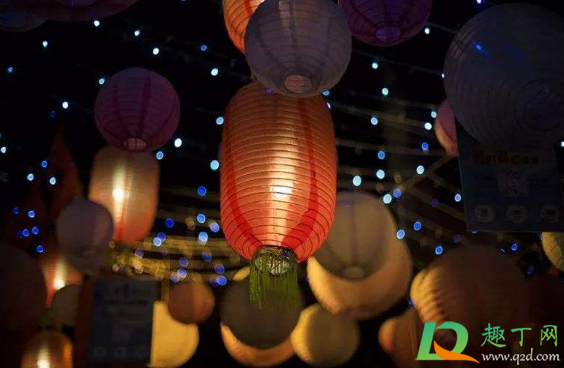 2021春节后第一个周末上班吗(2021春节前一周周末上班吗)