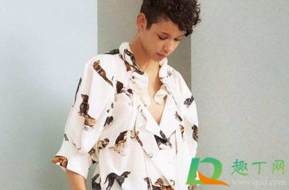 真丝衣服的汗渍黄斑怎么洗掉(真丝衣服上的汗斑怎么洗掉)