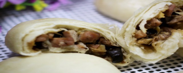 破酥包材料什么(破酥包有哪些馅料)