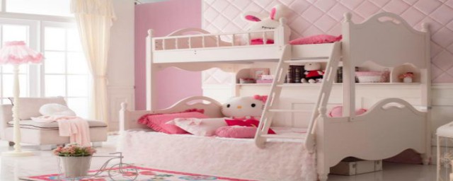 放什么床省地方好看(客厅想放个床,放个什么床好看点)