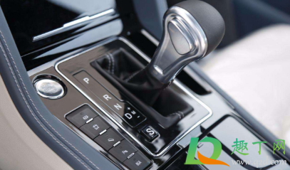 自动挡车档位介绍及怎么操作(自动车挡车档位介绍)