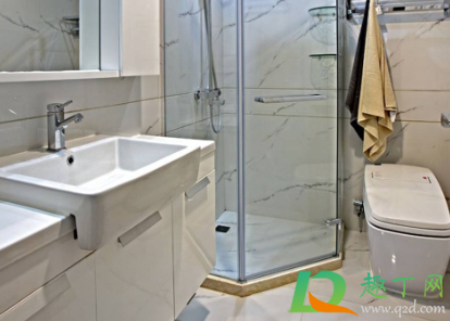 为什么高楼层卫生间容易臭(高楼层厕所臭是为什么)